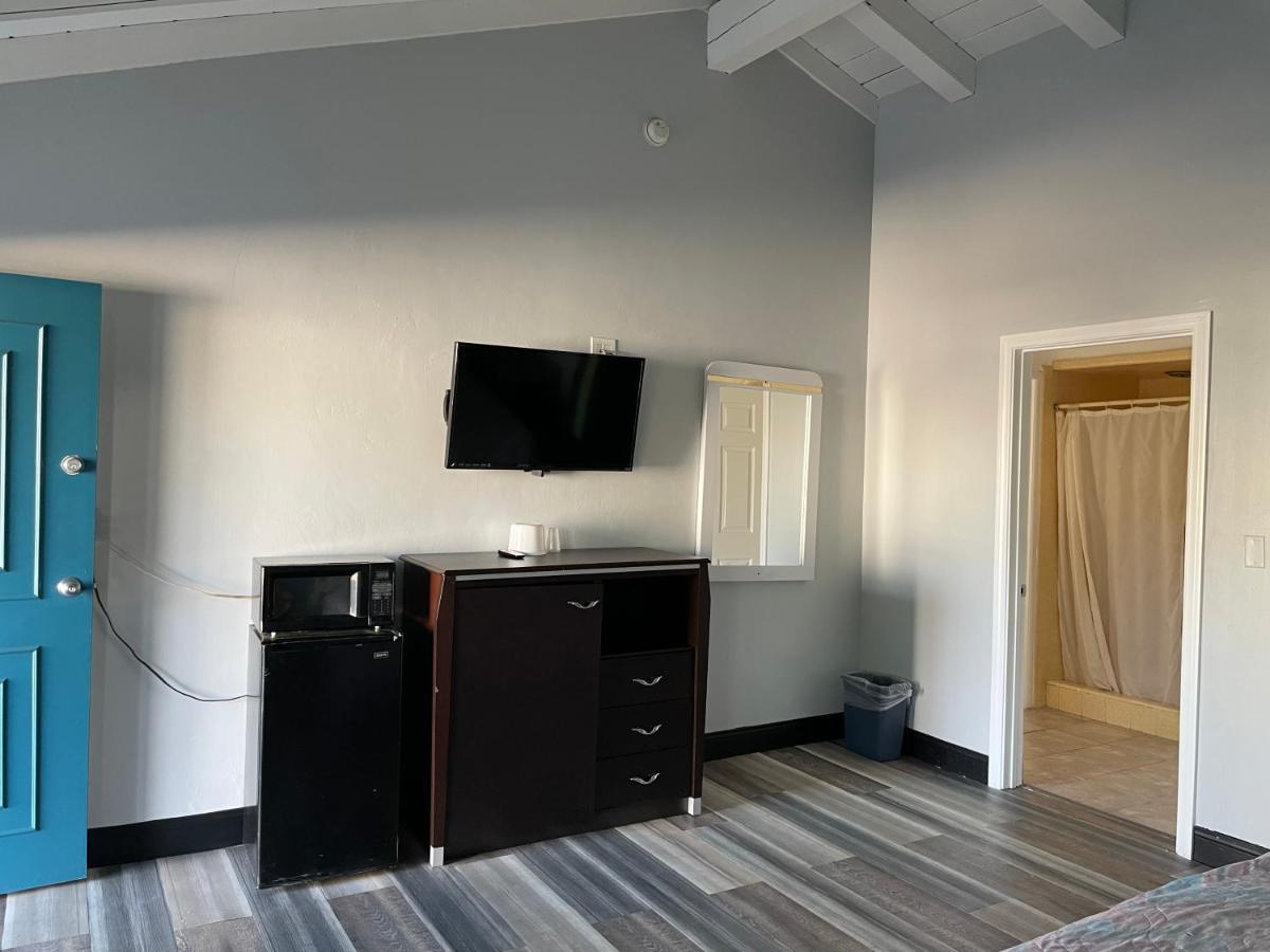 La Casa Motel, - Anaheim Motel